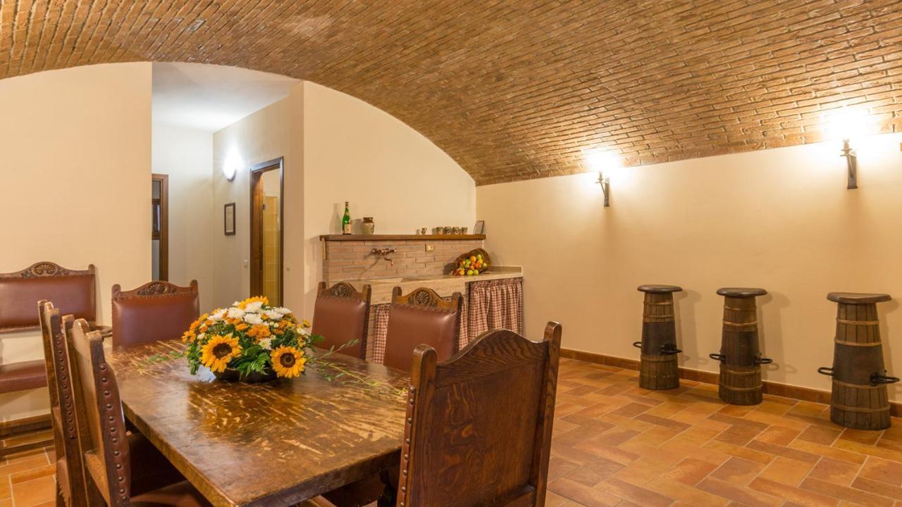 Il Casale Del Nonno 8&2 Emma Villas Guardea Luaran gambar